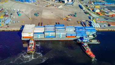 UPDATE: Jones Act Barge, Brooklyn Bridge, Back in Jacksonville; Only 11 Containers Remained Unopened & Trailer Bridge Cleaning Up Bahamas Reef