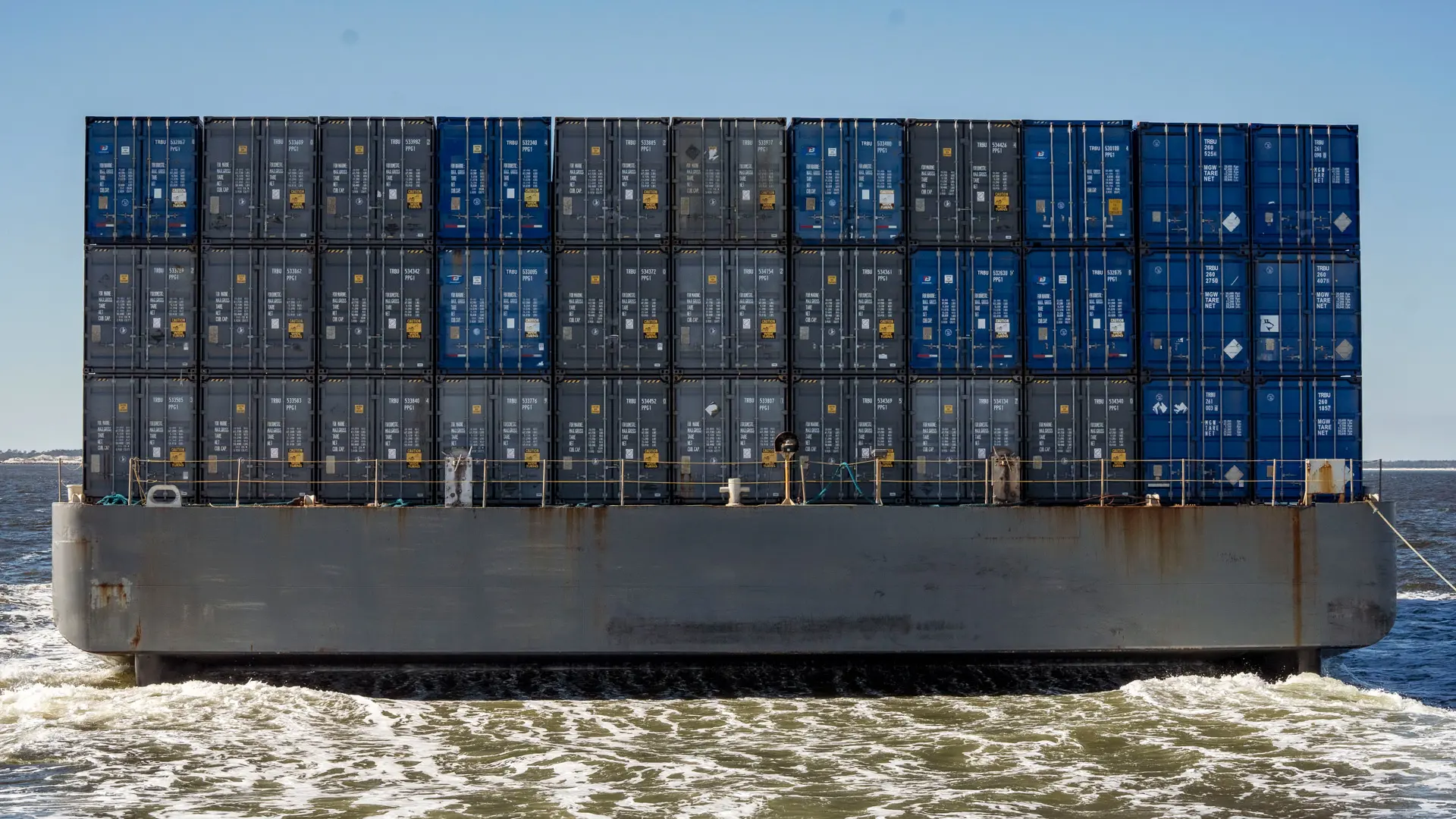 LOLO Barge
