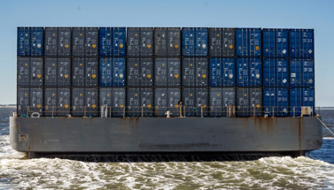 Trailer Bridge Brooklyn Bridge Incident