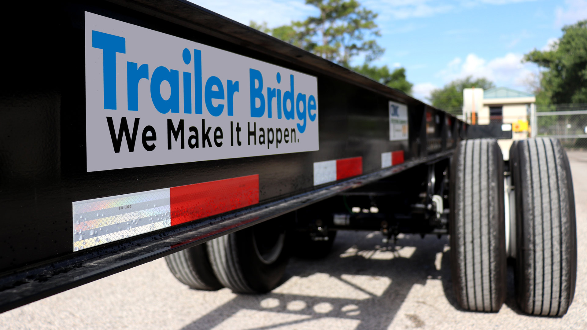 Trailer Bridge Purchases New Fleet of Containers and Chassis