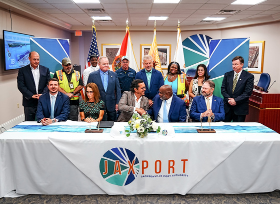 Trailer Bridge celebrates after signing long-term port agreement with JAXPORT