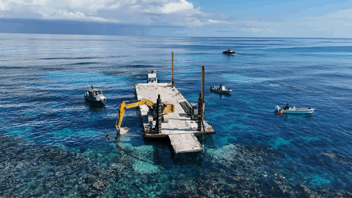 Trailer Bridge Clean Up Crew